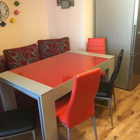 Appartement Apartament Antonia à Tîrgu Ocna Extérieur photo