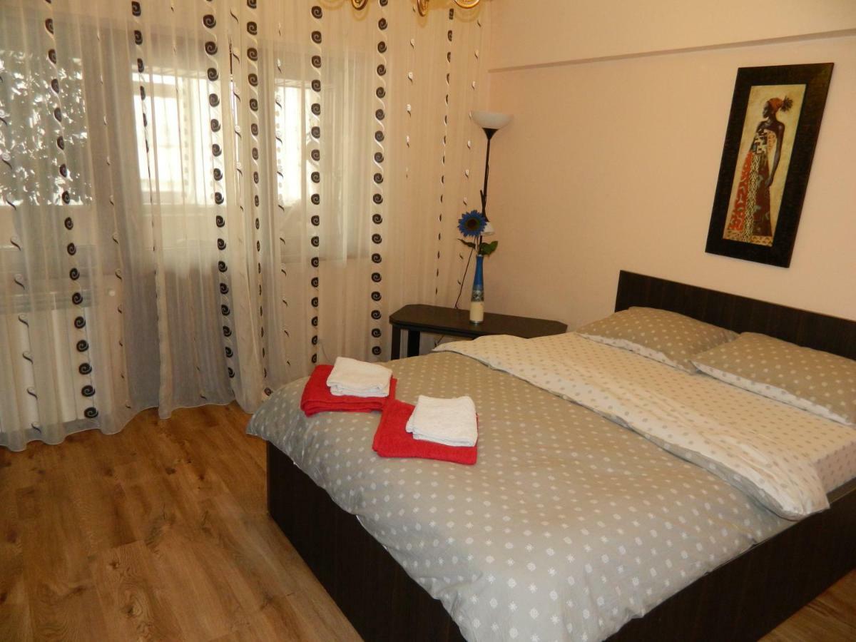 Appartement Apartament Antonia à Tîrgu Ocna Extérieur photo